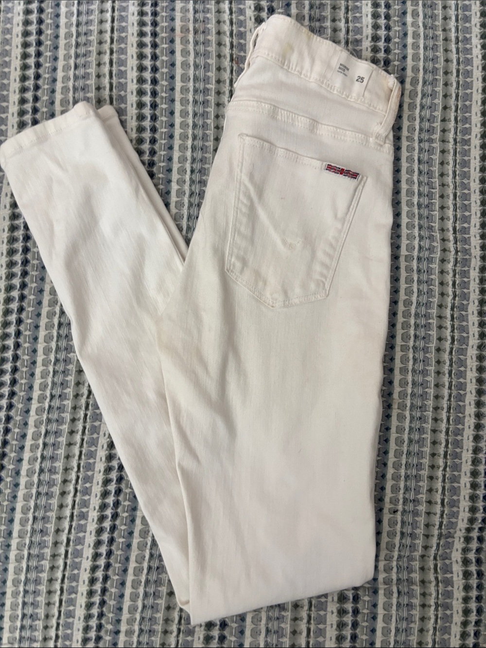 HUDSON Mid Rise NICO Super Skinny Size 25